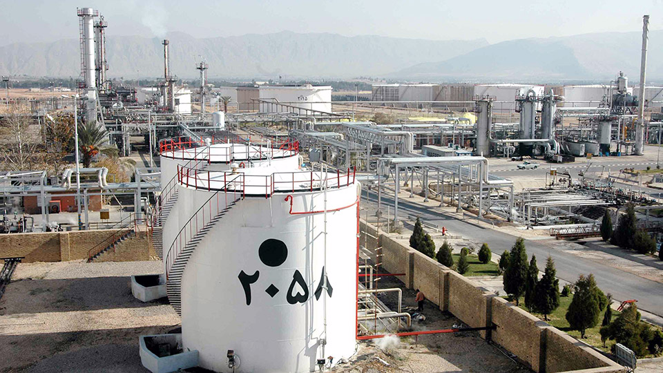 اجرای پوشش ضد حریق پالایشگاه نفت تبریز