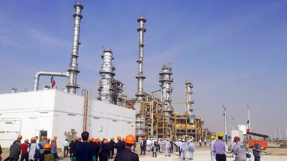 اجرای پوشش ضدحریق پالایشگاه نفت خلیج فارس